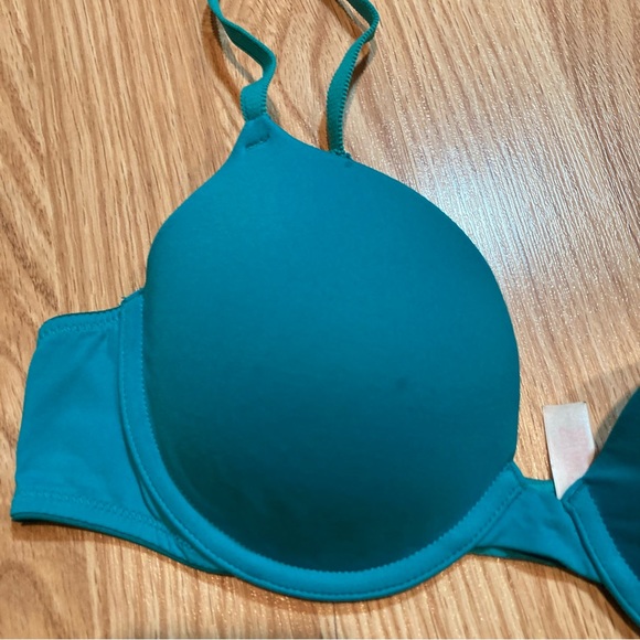 Victoria's Secret Wear Everywhere Demi Bra 32C - Picture 2 of 9